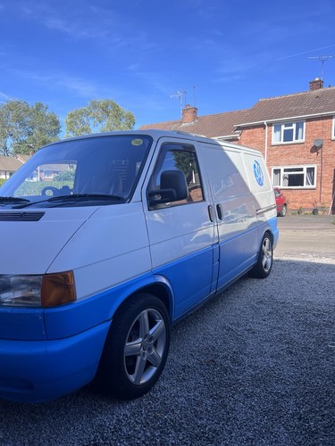Classic transporter - vw, t4